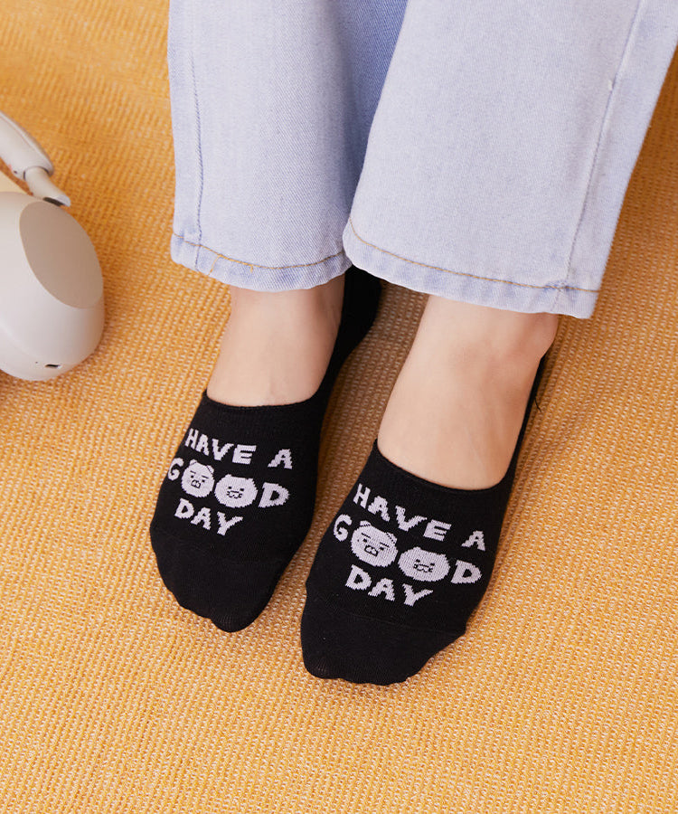 Black Ryan&Chunsik Socks - Official Kakao Friends merchandise | Koolseoul