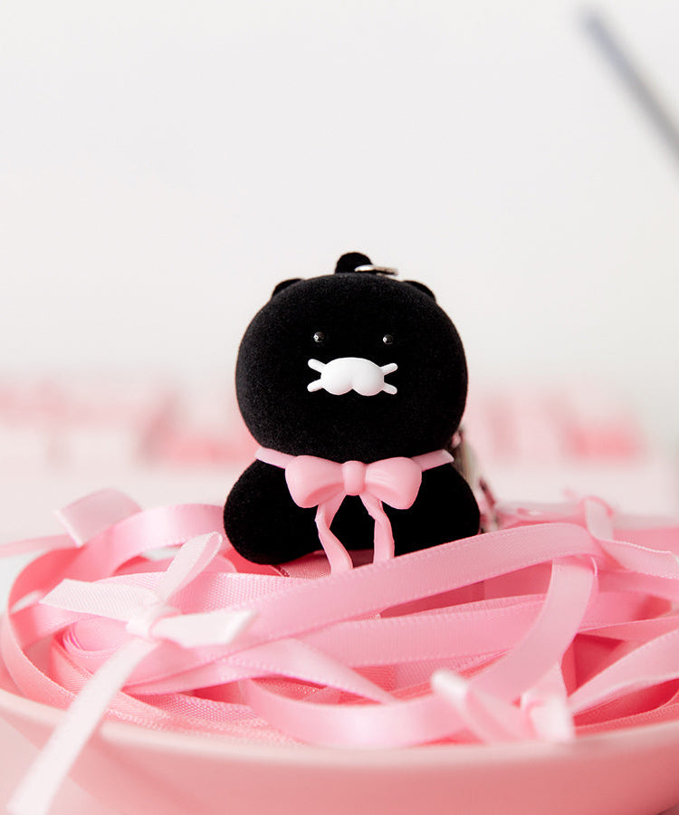 Black Figurine Keychain Chunsik - Official Kakao Friends merchandise | Koolseoul