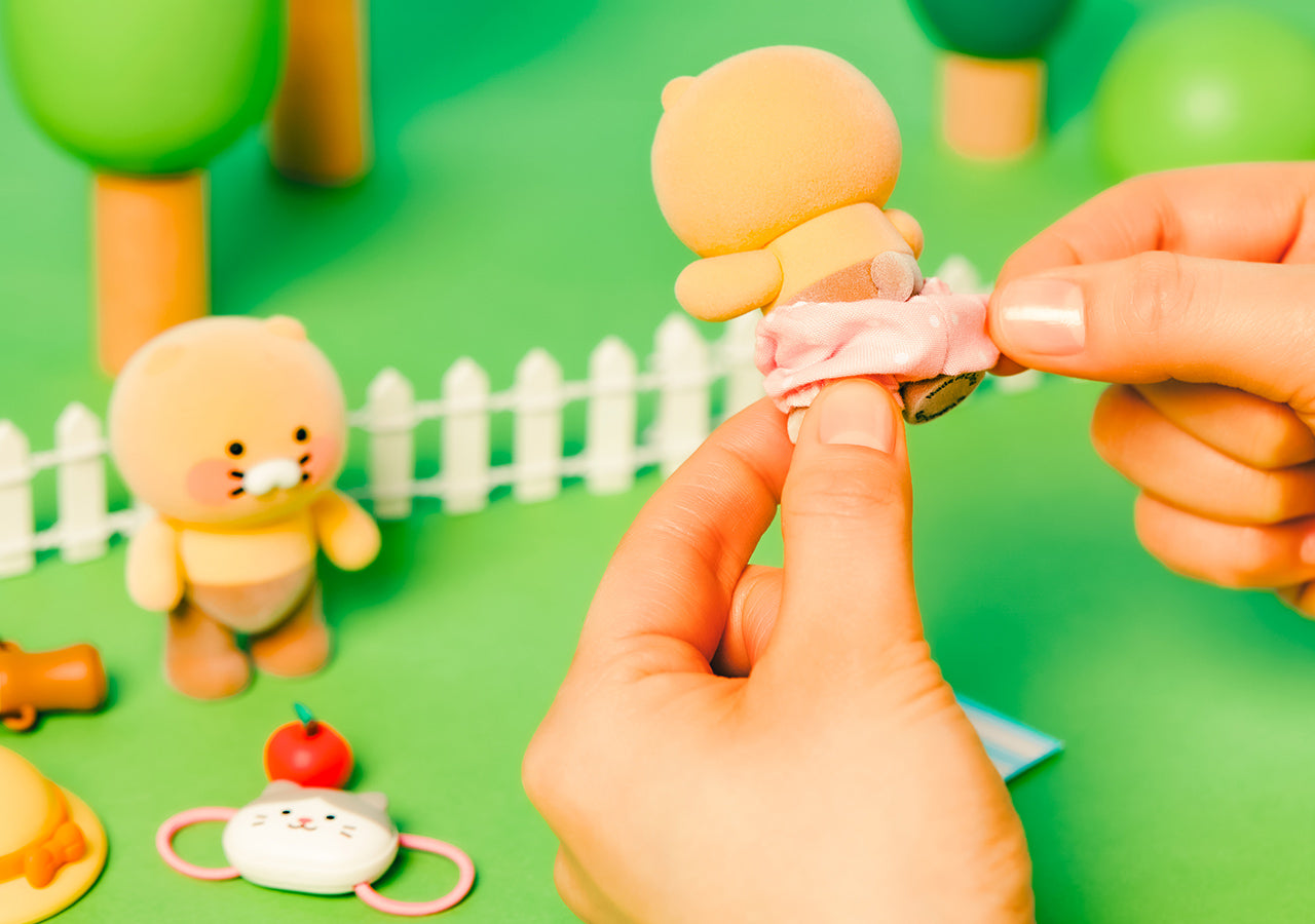 (OOTD) FigurineSet Pique-nique Chunsik Figurine - Authentic Kakao Friends from Korea | Koolseoul