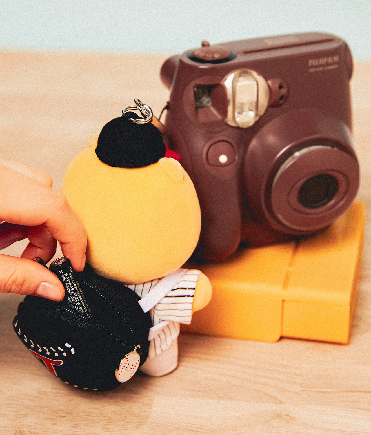 [] LG Keychain Plush V4 Chunsik - Official Kakao Friends merchandise | Koolseoul