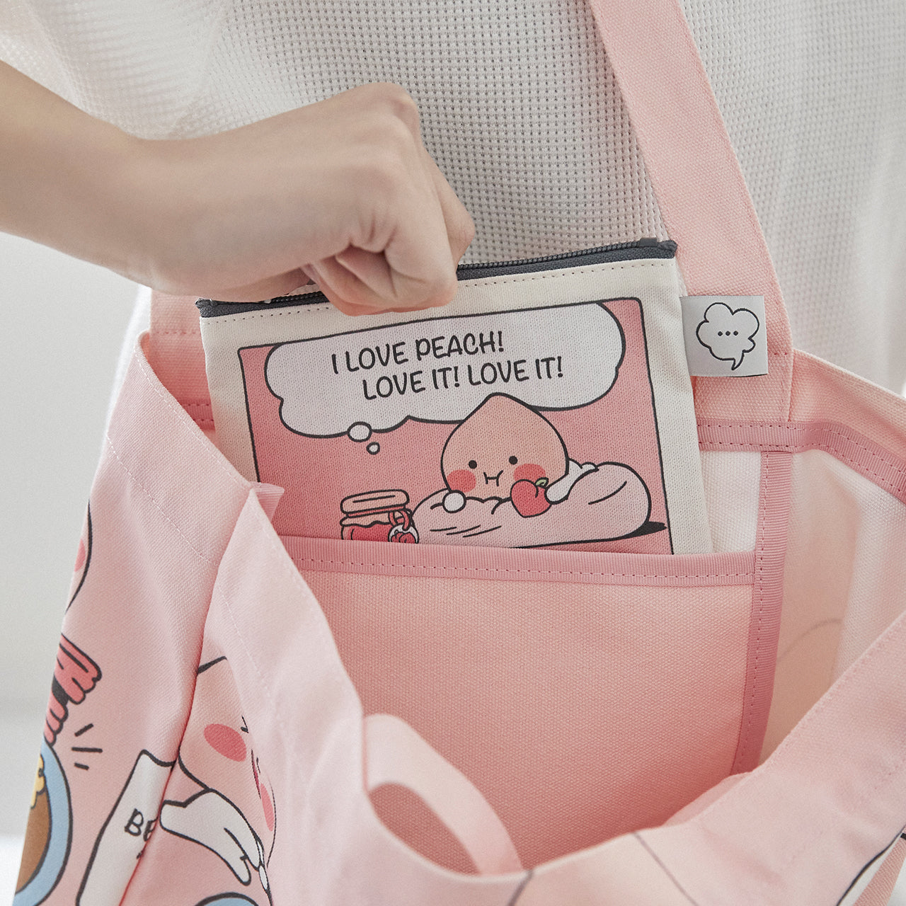 MiniPochette Apeach Pouch - Official Kakao Friends merchandise | Koolseoul