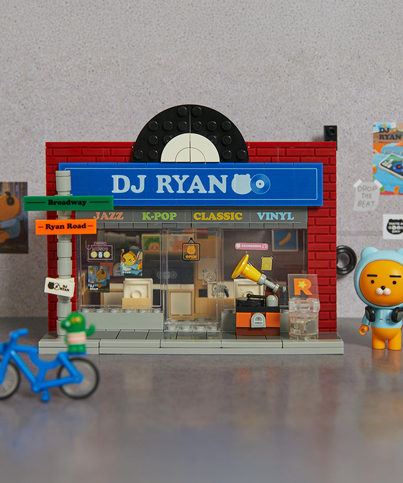 Kakao Friends Ryan Brick Figure