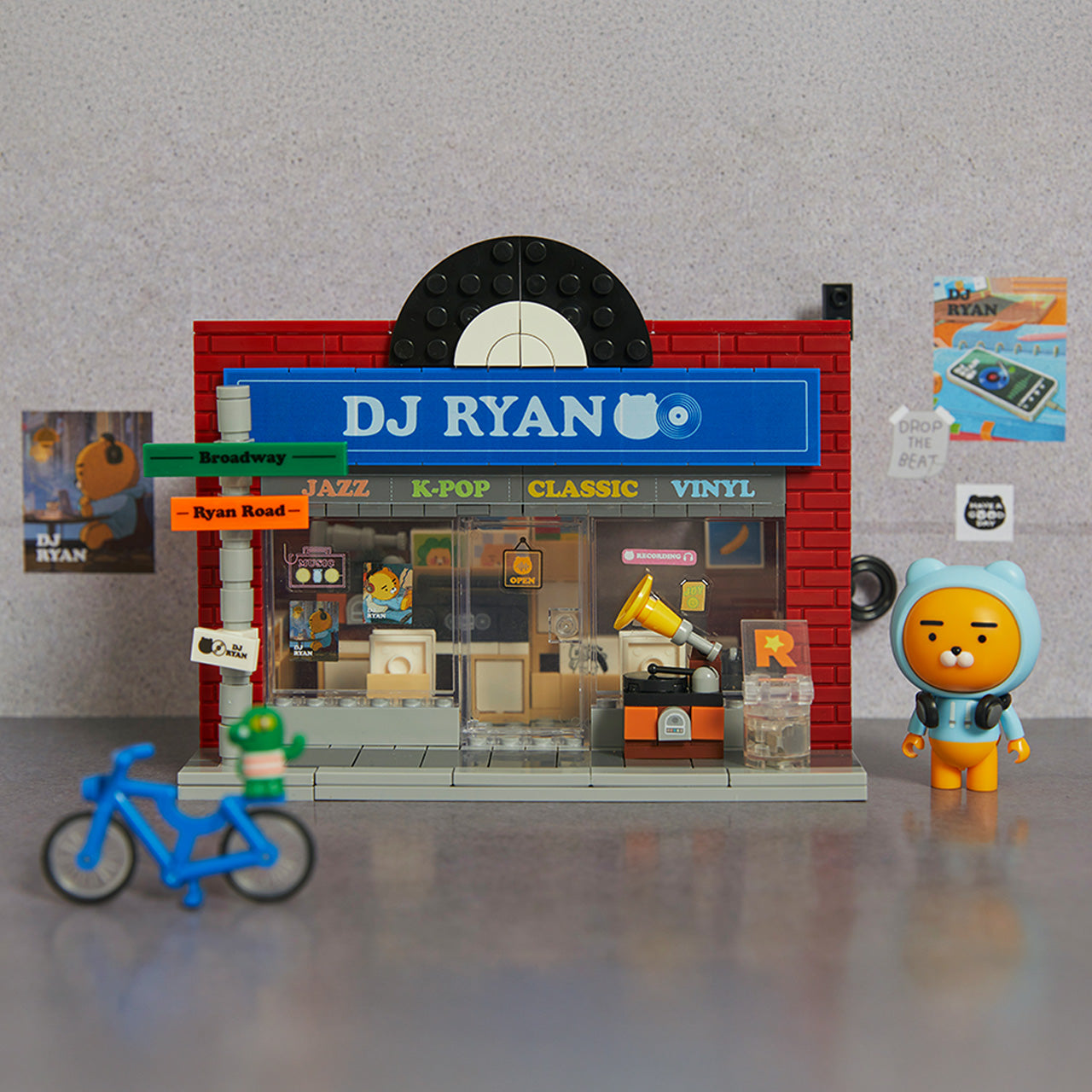 Kakao Friends Ryan Brick Figure