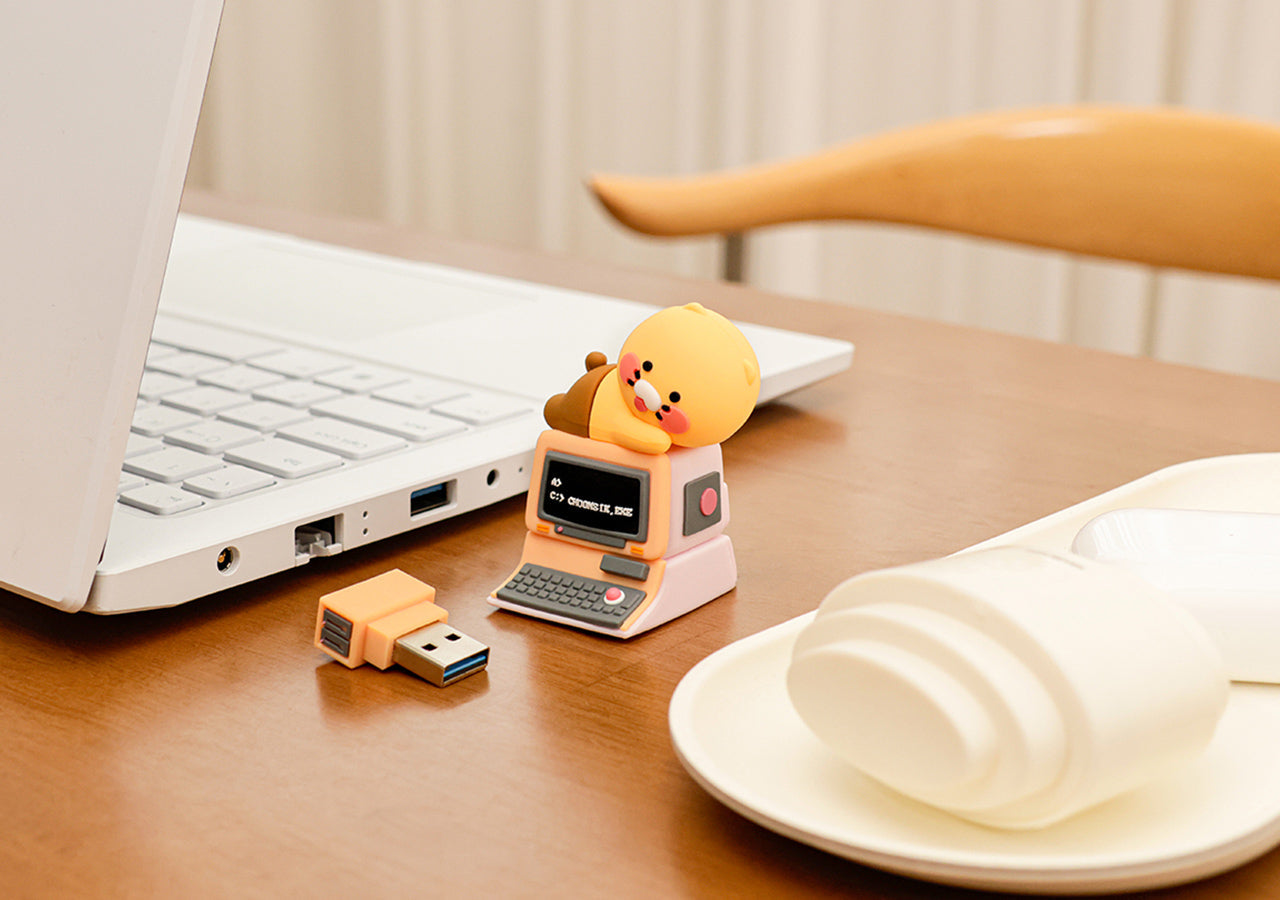 64GB USB Figurine Chunsik - Official Kakao Friends merchandise | Koolseoul