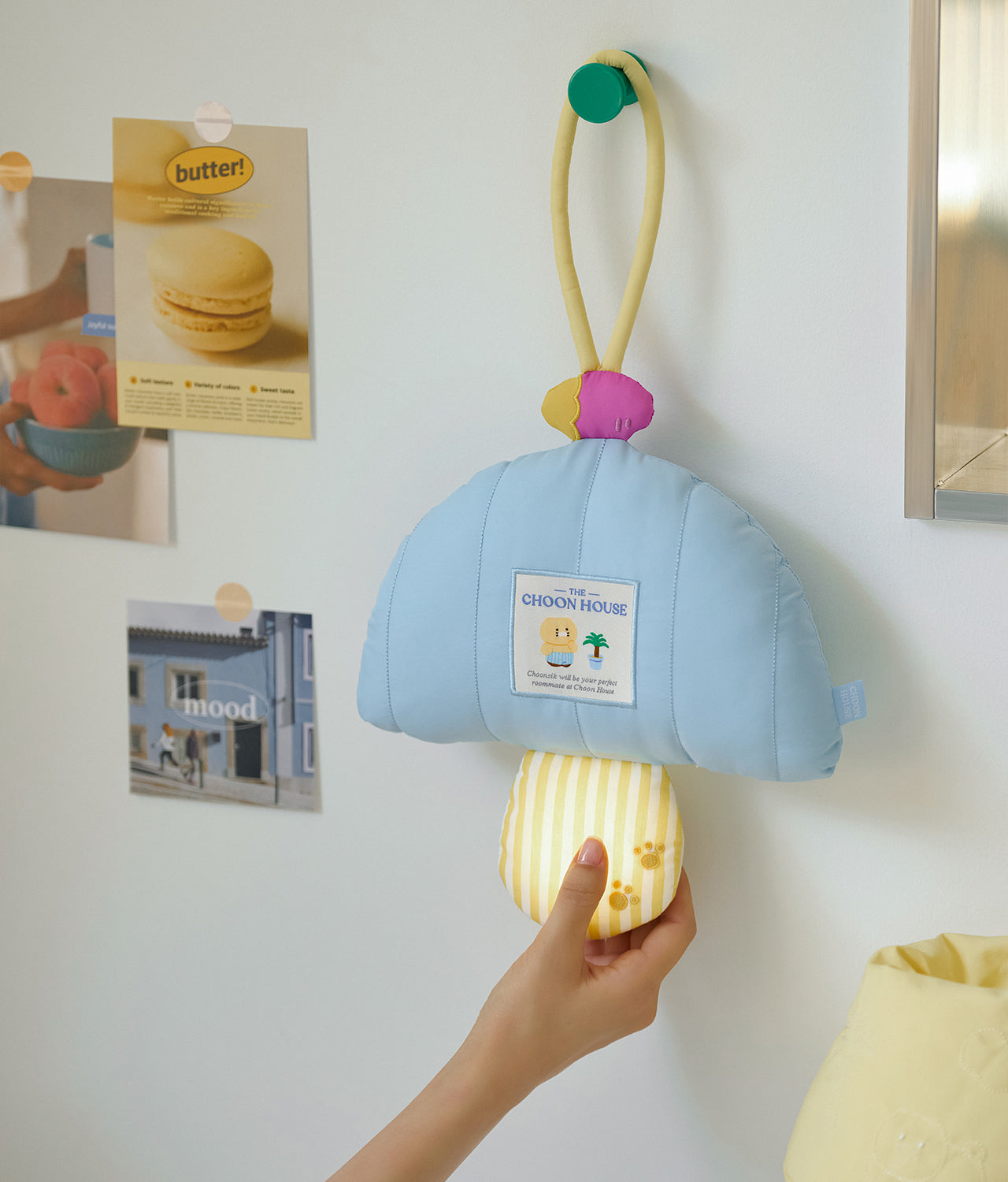 CHOONHOUSE Cushion Lamp Chunsik - Authentic Kakao Friends from Korea | Koolseoul