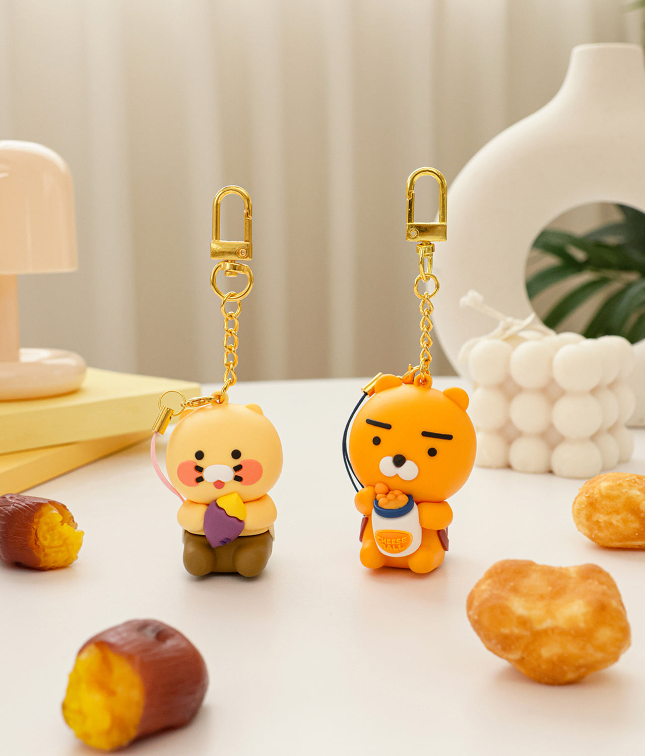 64GB USB Figurine Keychain Backpack Ryan - Official Kakao Friends merchandise | Koolseoul