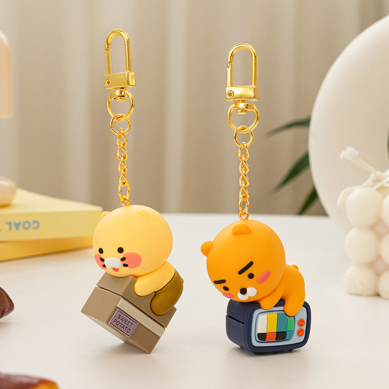 64GB USB Figurine Keychain Chunsik - Korean kawaii Kakao Friends | Koolseoul