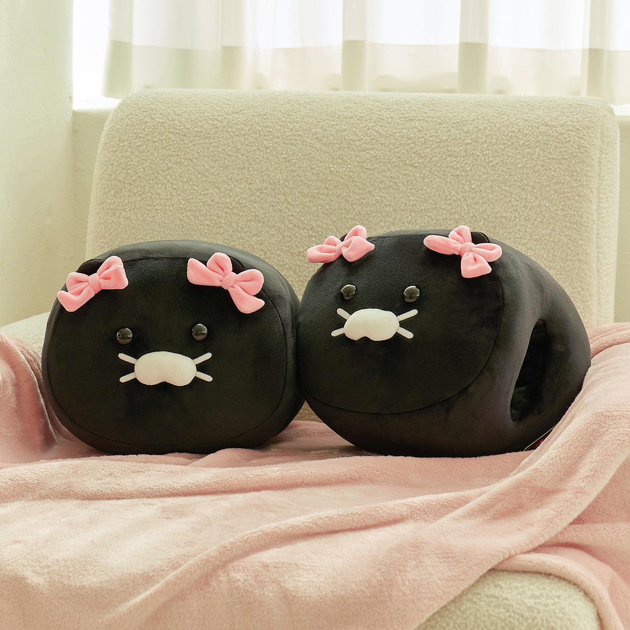 Black Cushion - Official Kakao Friends merchandise | Koolseoul