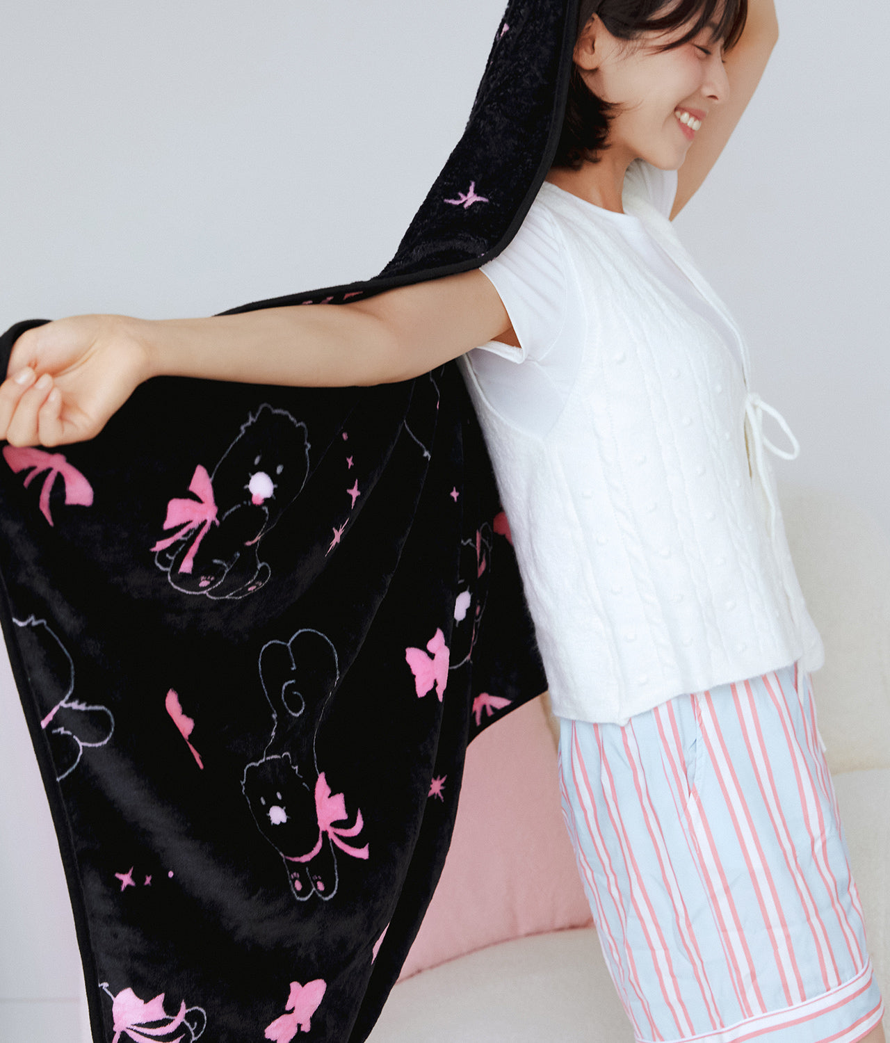 Black Pouch Blanket Chunsik - Korean kawaii Kakao Friends | Koolseoul
