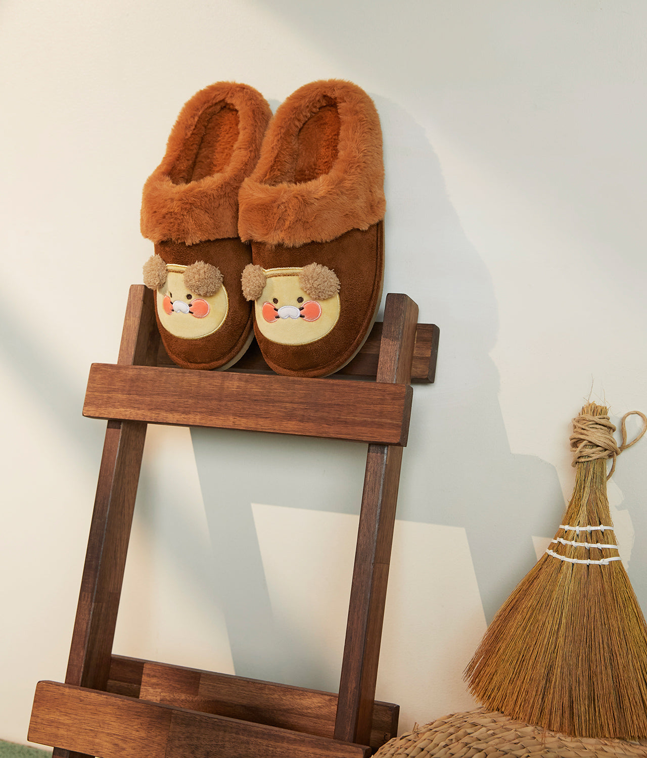 Slippers Chunsik - Authentic Kakao Friends from Korea | Koolseoul