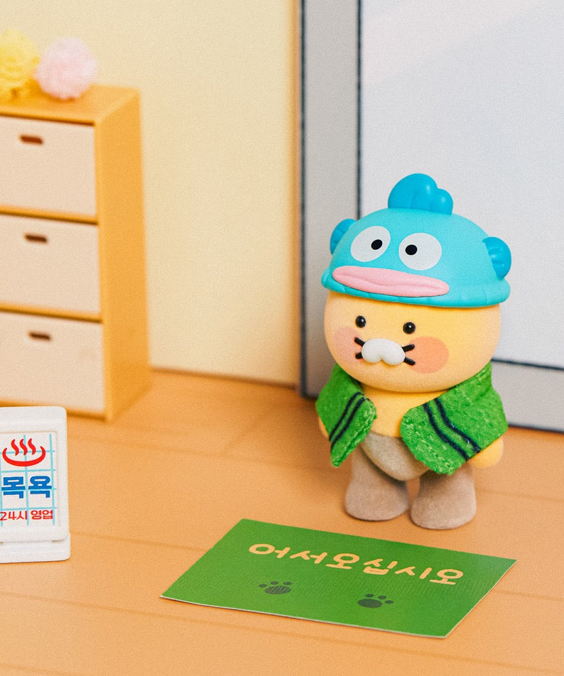 X Friends Figurine Set Chunsik - Official Kakao Friends merchandise | Koolseoul