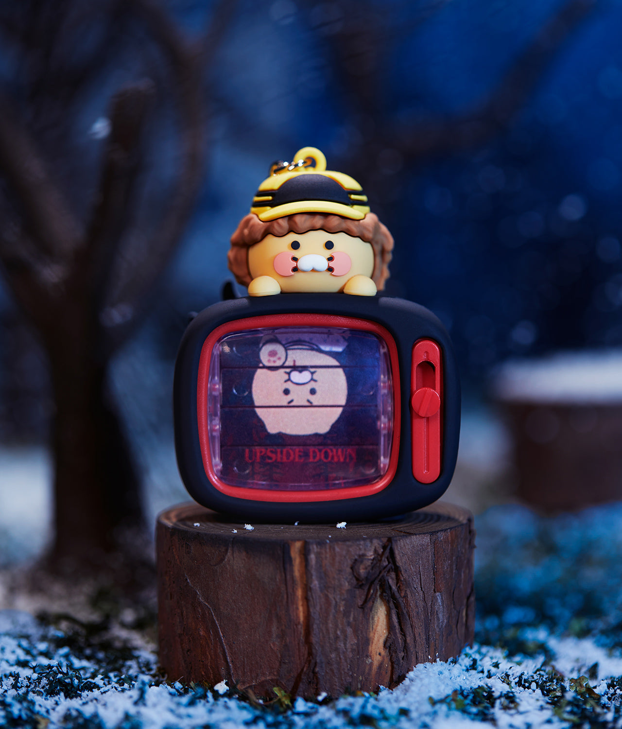 XFriends TV Figurine Keychain Chunsik - Official Kakao Friends merchandise | Koolseoul