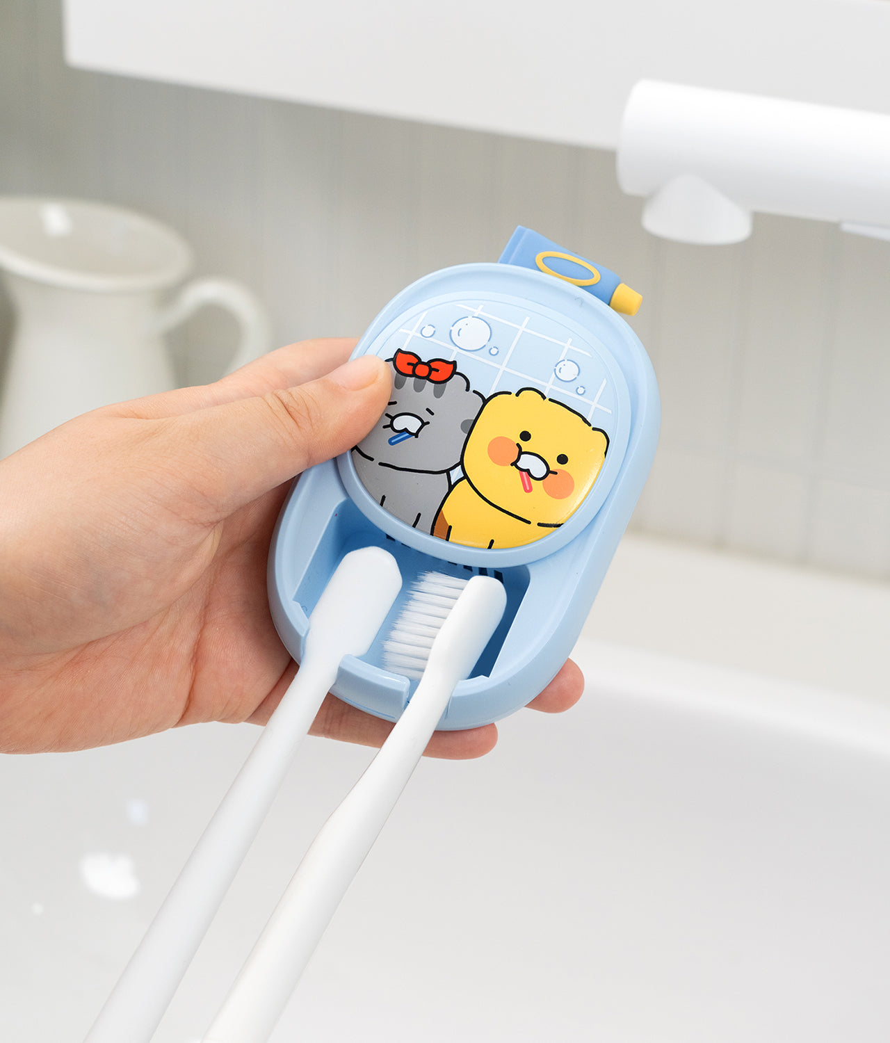 Friends Toothbrush Blue Hygiene - Authentic Kakao Friends from Korea | Koolseoul