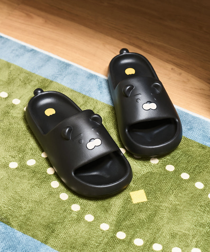 Black Slippers Homme Ryan - Official Kakao Friends merchandise | Koolseoul