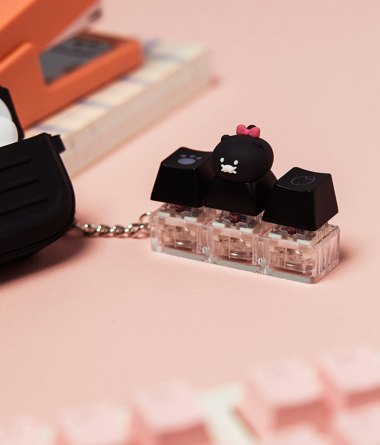 Black LEDCasquette Figurine Keychain Chunsik - Official Kakao Friends merchandise | Koolseoul