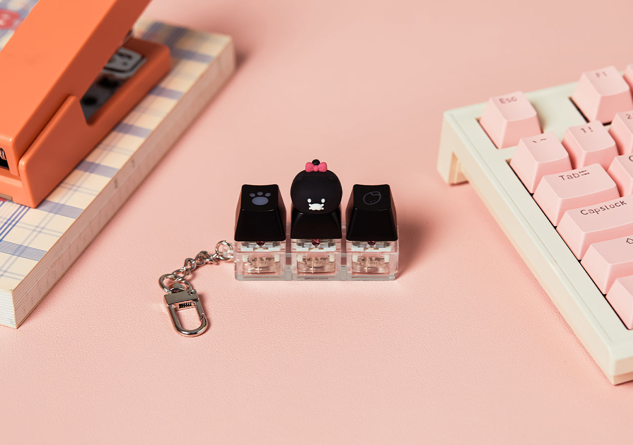 Black LEDCasquette Figurine Keychain Chunsik - Official Kakao Friends merchandise | Koolseoul