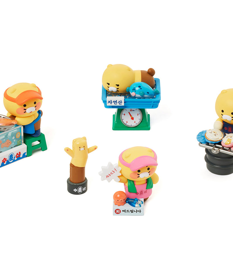 Figurine Chunsik (4 1) - Official Kakao Friends merchandise | Koolseoul