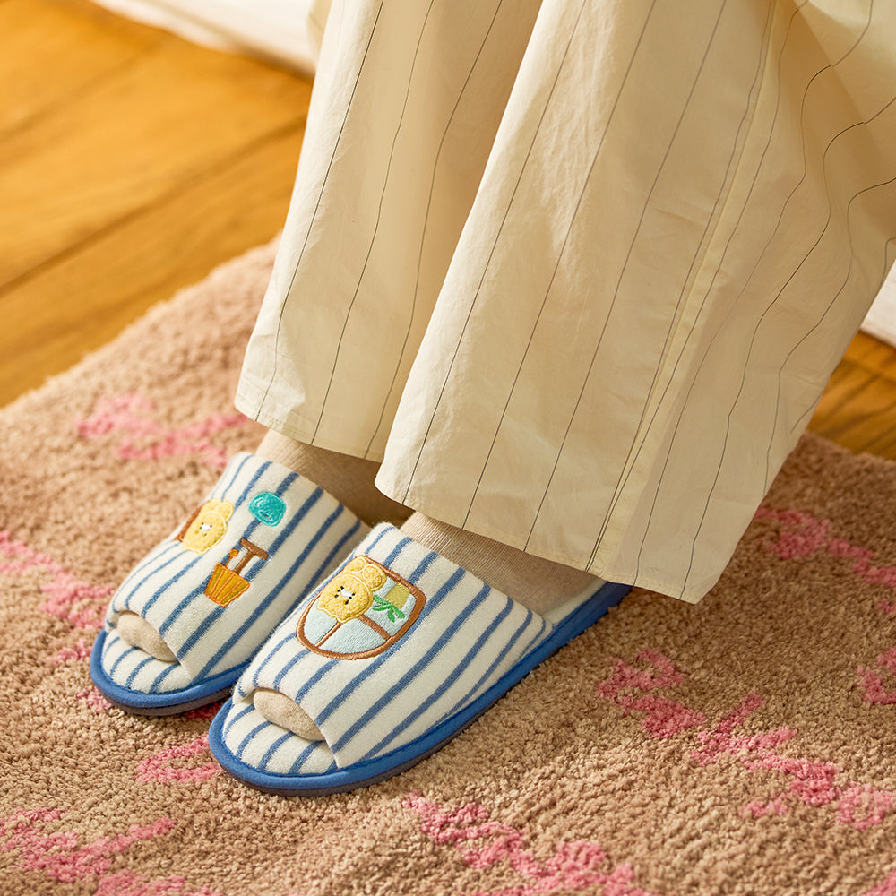 FRIENDAY Slippers Chunsik - Authentic Kakao Friends from Korea | Koolseoul