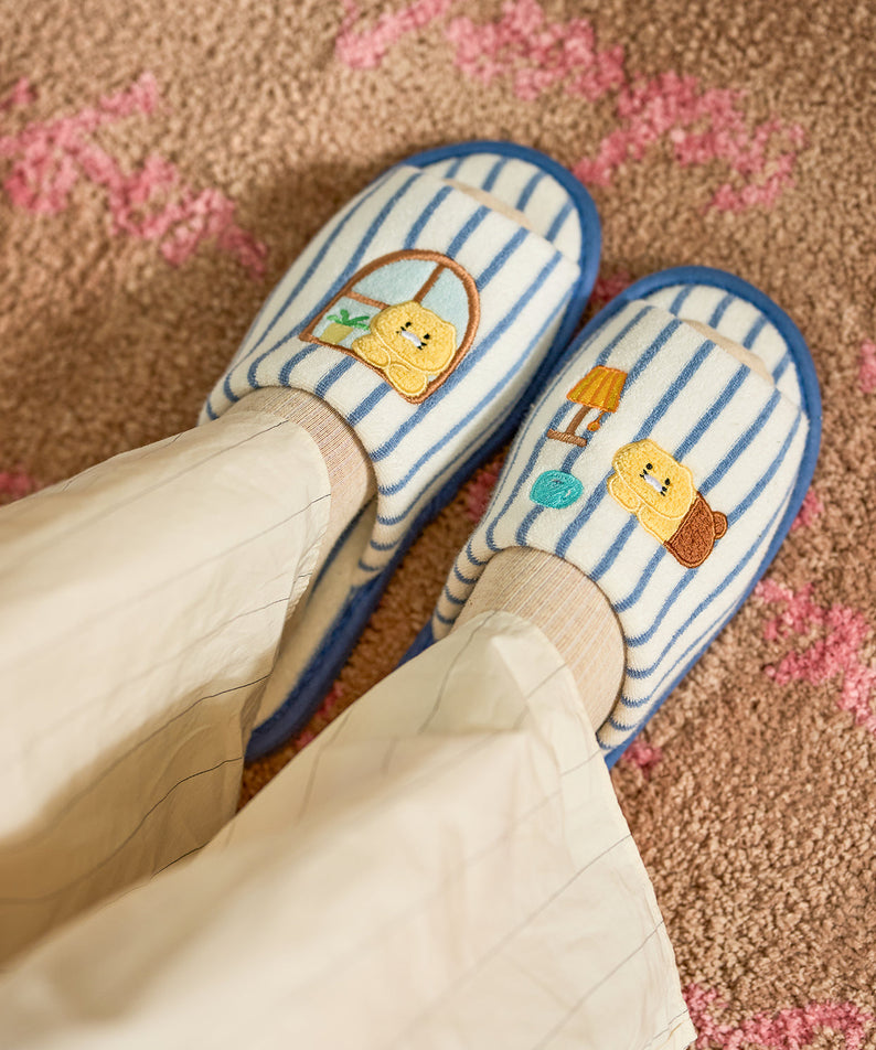 FRIENDAY Slippers Chunsik - Official Kakao Friends merchandise | Koolseoul