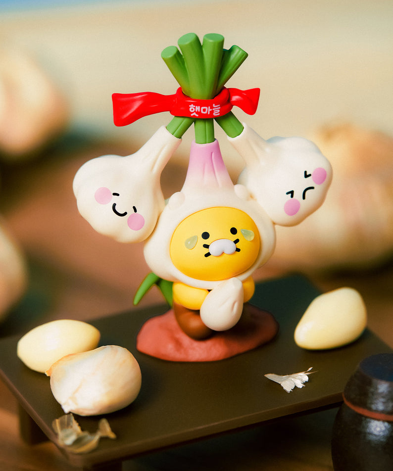 K MiniFigurine Chunsik Figurine - Korean kawaii Kakao Friends | Koolseoul