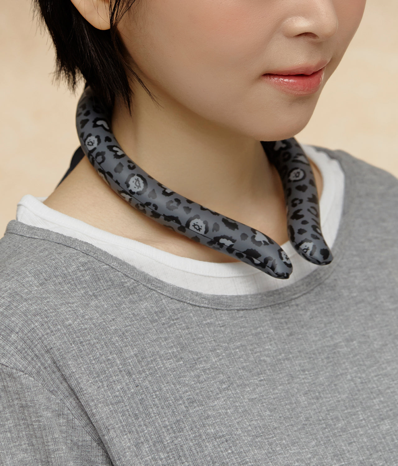 Kakao Friends Chunsik Neck Cooler