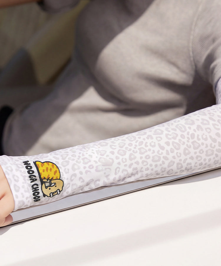 Kakao Friends Chunsik Cool Sleeves