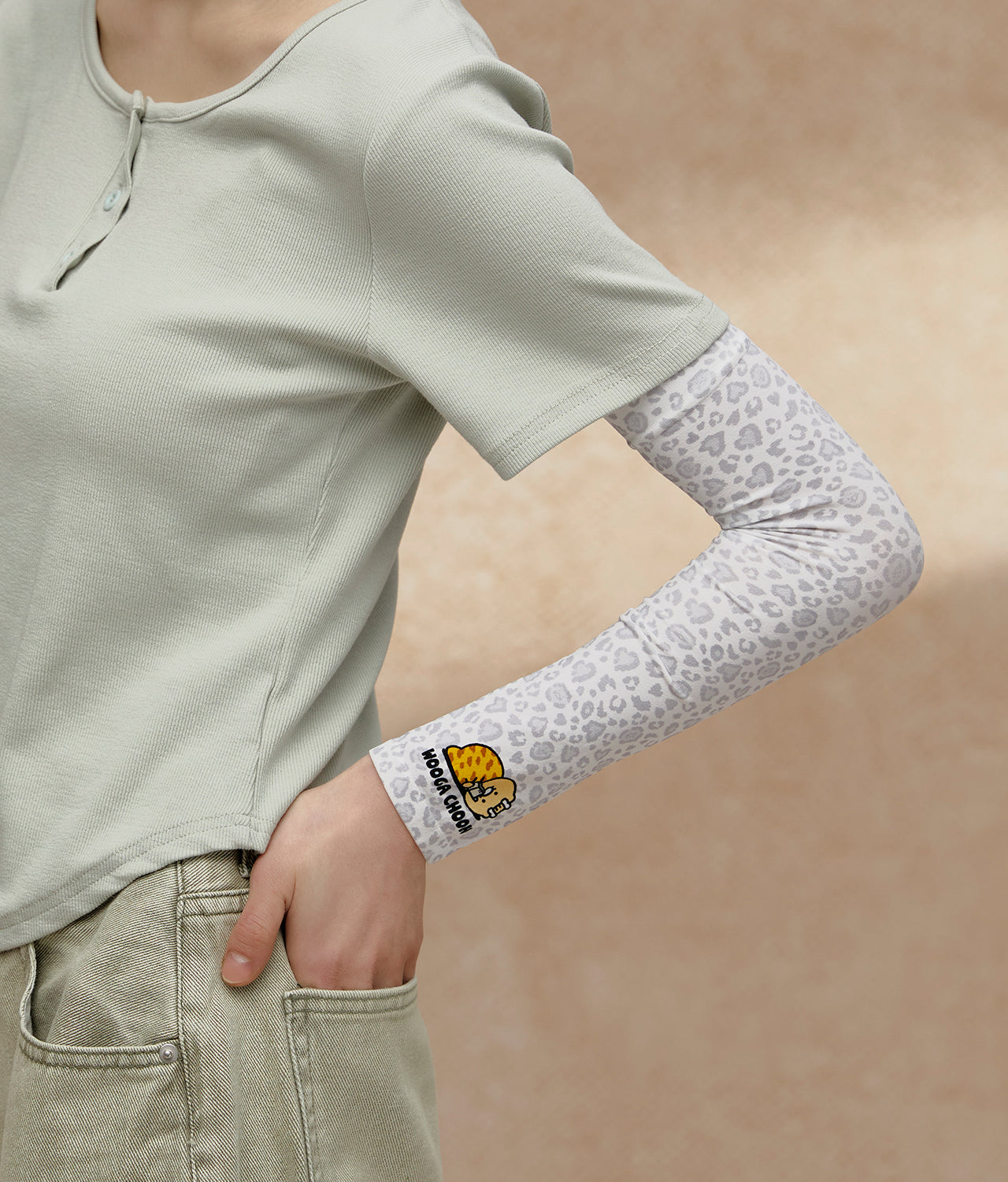 Kakao Friends Chunsik Cool Sleeves