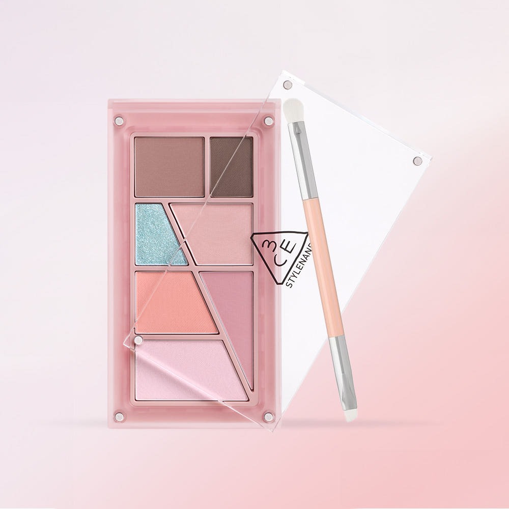3CE Layer It All Eye Palette 7.5g with pastel eyeshadow shades and brush