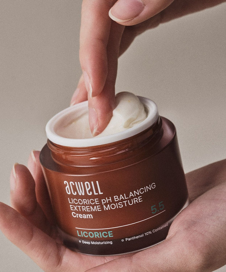 ACWELL Licorice pH Balancing Extreme Moisture Cream 55ml in open jar on hand.