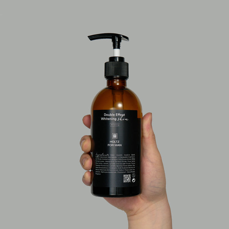 ANNA HOLTZ For Men Double Effect Whitening Skin Toner 300ml held by hand, Gentleman Korea product photo for men’s skincare