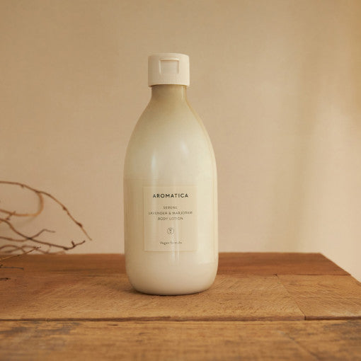 アロマティカ セリーン ラベンダー＆マジョラム ボディローション 300ml