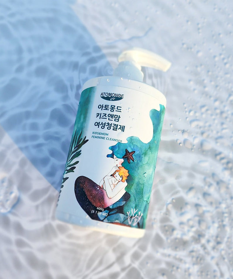 ATOMANDE Kids & Mom Feminine Cleanser 400g bottle in water