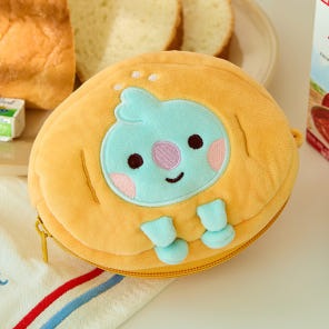 BT21 Bakery Pouch en peluche douce avec motif mignon, idéal pour les amateurs de BT21 et les accessoires de cuisine.