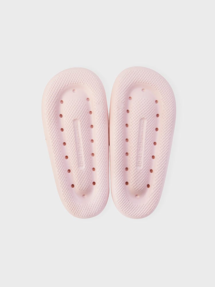 BT21 COOKY SLIPPERS ON THE CLOUD EDITION