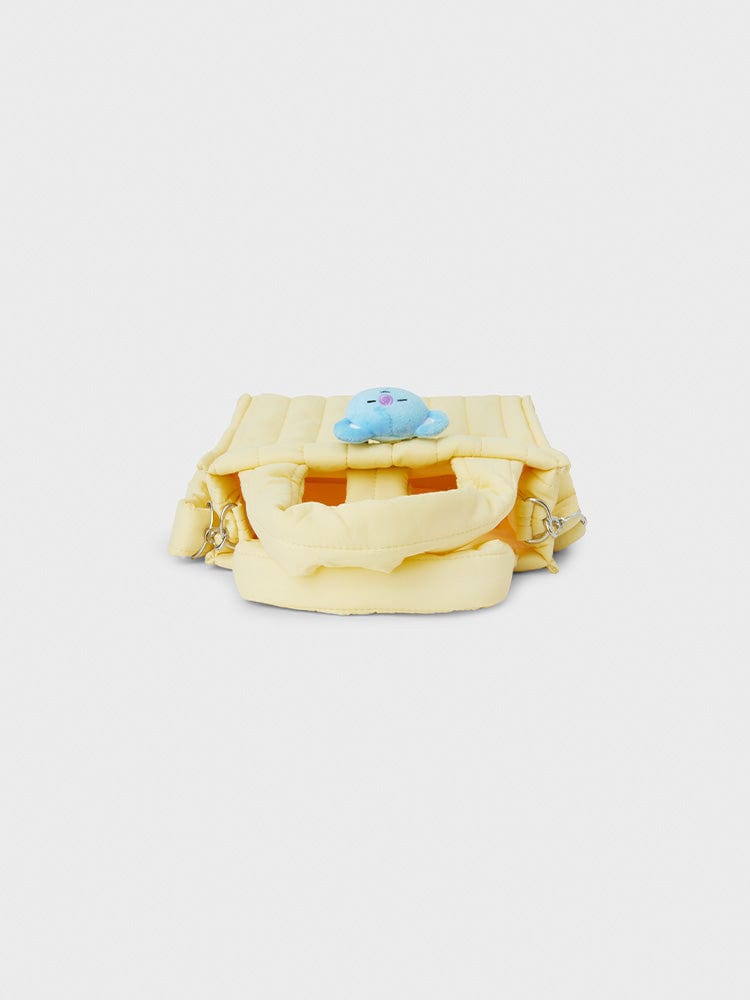 BT21 KOYA QUILTED BAG WITH FACE PLUSH BADGE WINTER EDITION