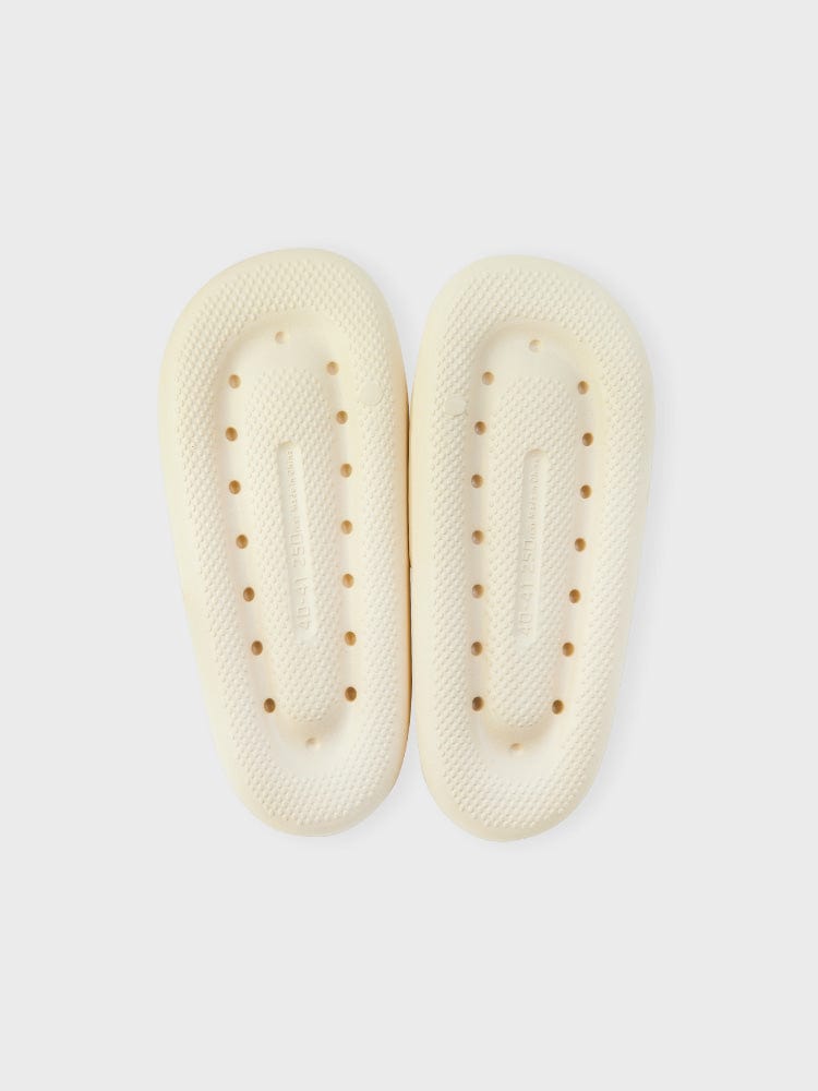 BT21 SHOOKY SLIPPERS ON THE CLOUD EDITION