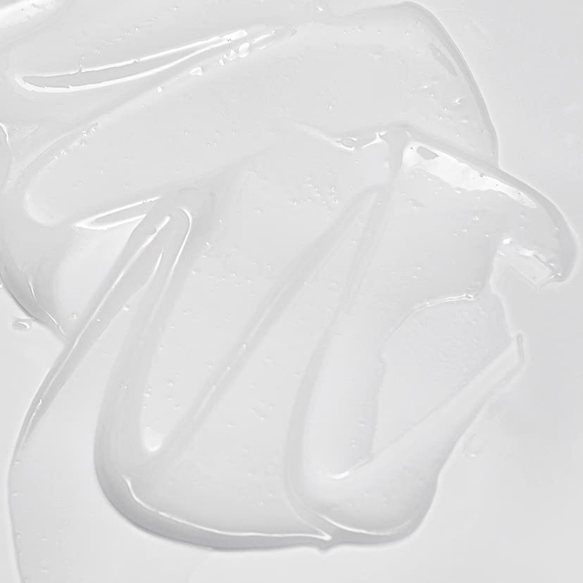 Texture of CELIMAX Dual Barrier Boosting Serum 30ml highlighting its smooth, hydrating formula.