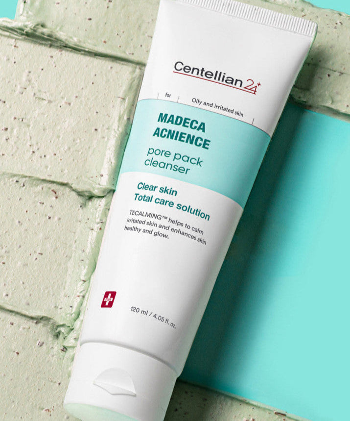 CENTELLIAN 24 Madeca Acnience Pore Pack Cleanser 120ml product image with green packaging on a textured background.