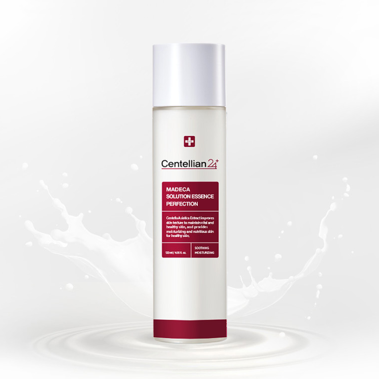 CENTELLIAN 24 Madeca Solution Essence Perfection 120ml bottle with white background and splashing liquid effect