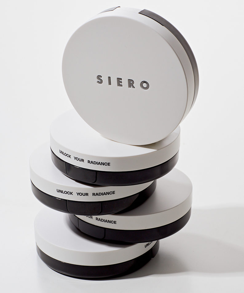 COSIERO Coco Aqua Black Cushion stacked containers showcasing sleek design.