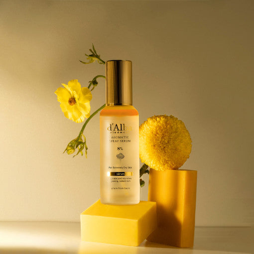 D'ALBA Vegan Aromatic Mist 8% Serum 70ml with floral background, luxury skincare product display.