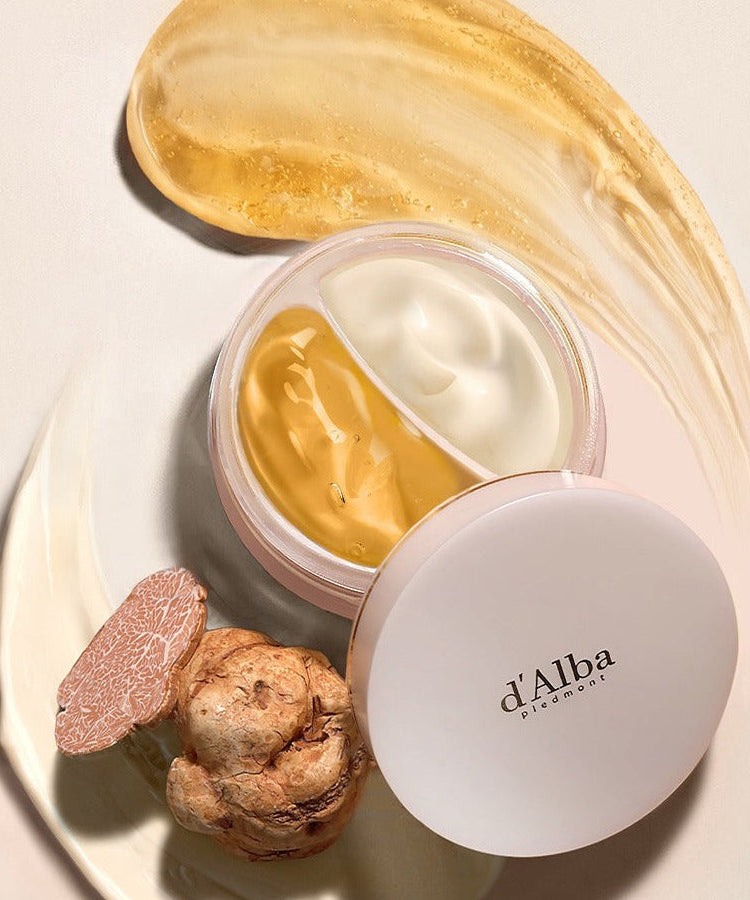 D'ALBA Vegan Double Cream Single 70g in open jar with dual cream textures and truffle garnish.