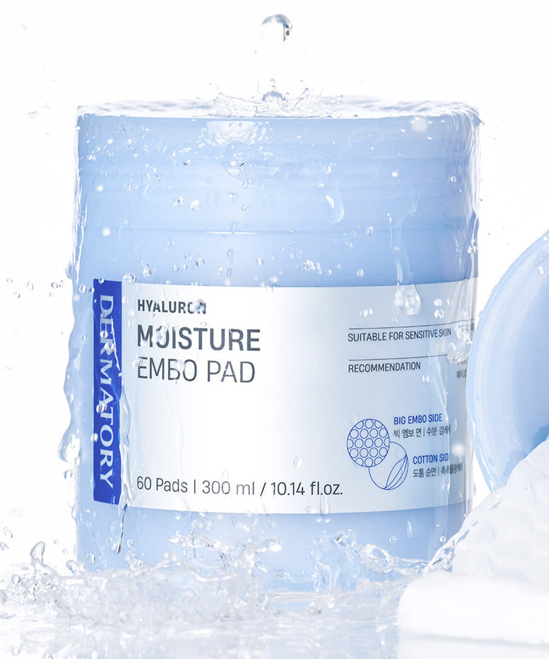 DERMATORY Hyaluronic Moisture Embo Pad 60 pads in blue packaging, showcasing product detail with water splash effect.
