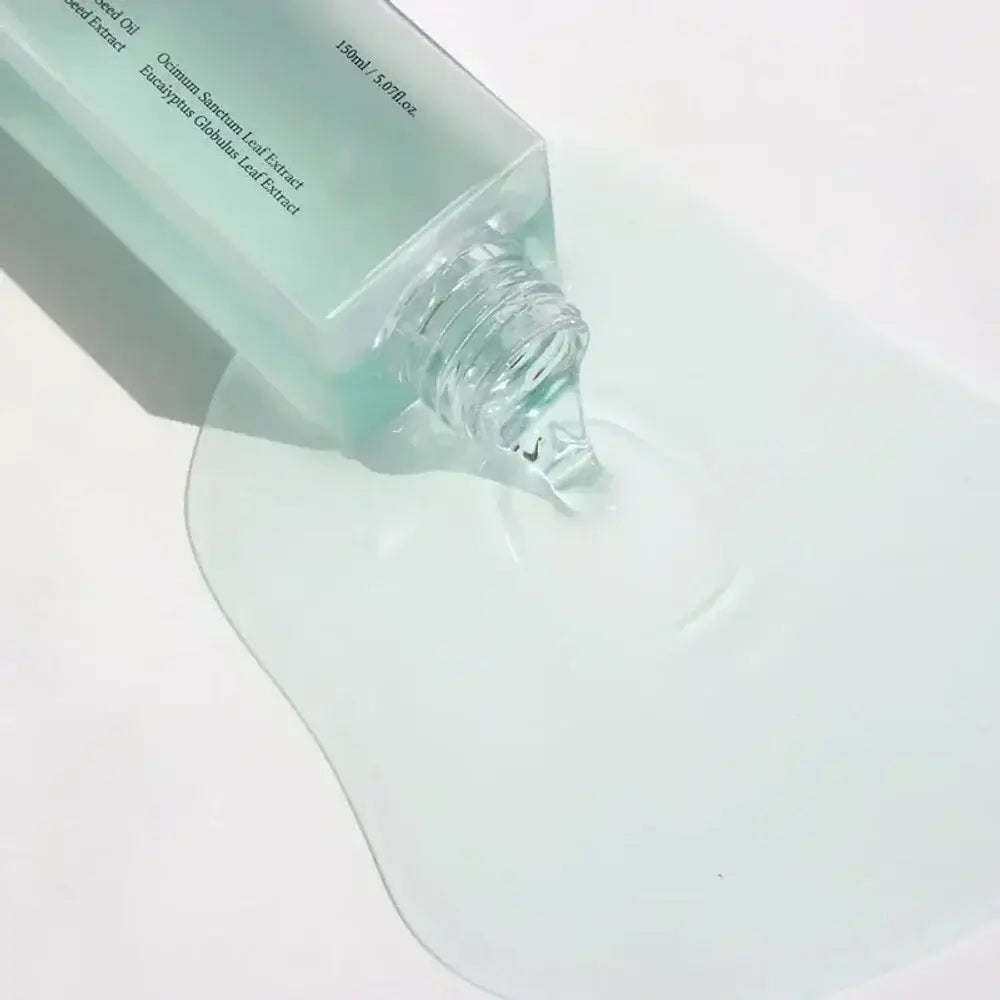 DR.ALTHEA Gentle Pore Cleansing Oil 150ml bottle with oil poured out