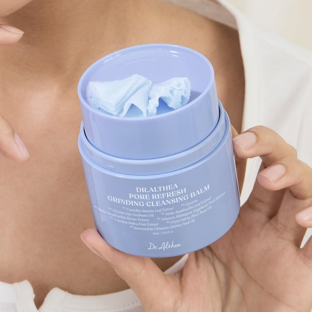 DR.ALTHEA Pore Refresh Grinding Cleansing Balm 50ml held in hand