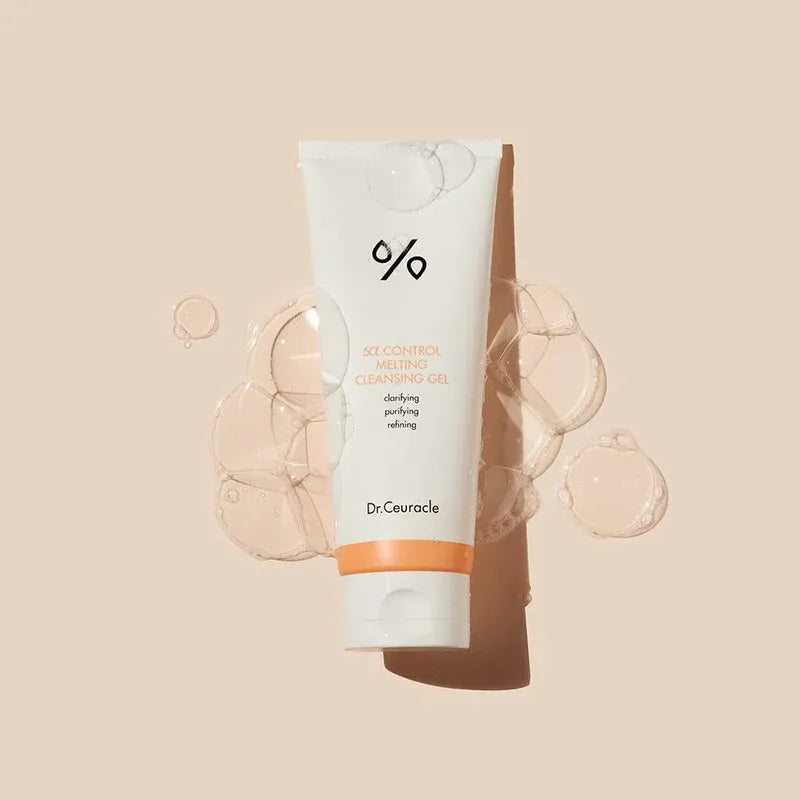 DR.CEURACLE 5 Alpha Control Melting Cleansing Gel 150ml with bubbles on beige background