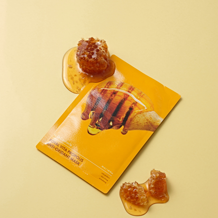 DR.CEURACLE Royal Vita Propolis Glow Mask (10EA) with honey propolis, nourishing skincare sheet mask