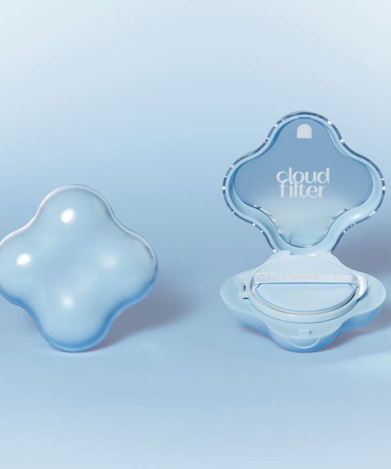 ETUDE Cloud Filter Cushion SPF42/PA+++ 15g in open and closed compact design against blue background.
