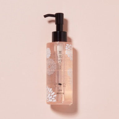 ETUDE PPOYAN Cleansing Oil 150ml bottle with dispenser on pink background, featuring floral design.