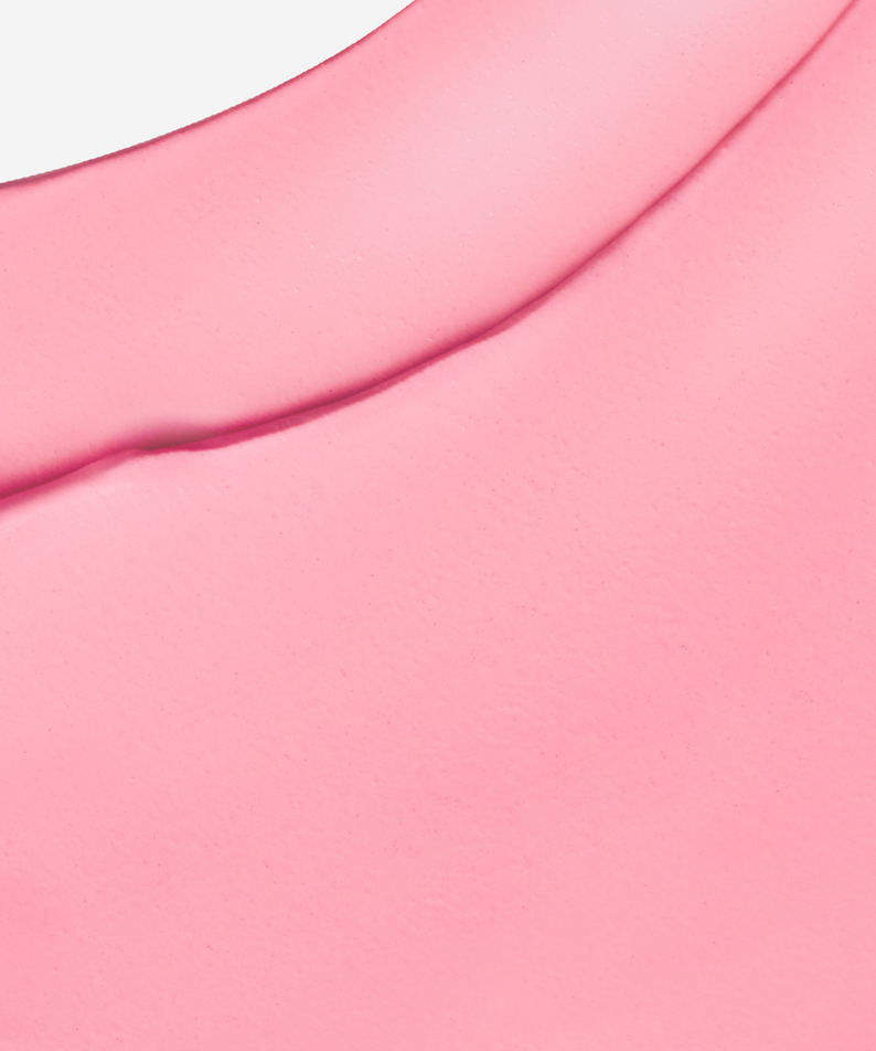 Texture of FEEV Fluffy Cheek Blush 10g in a soft pink shade, showcasing its smooth and creamy formula.